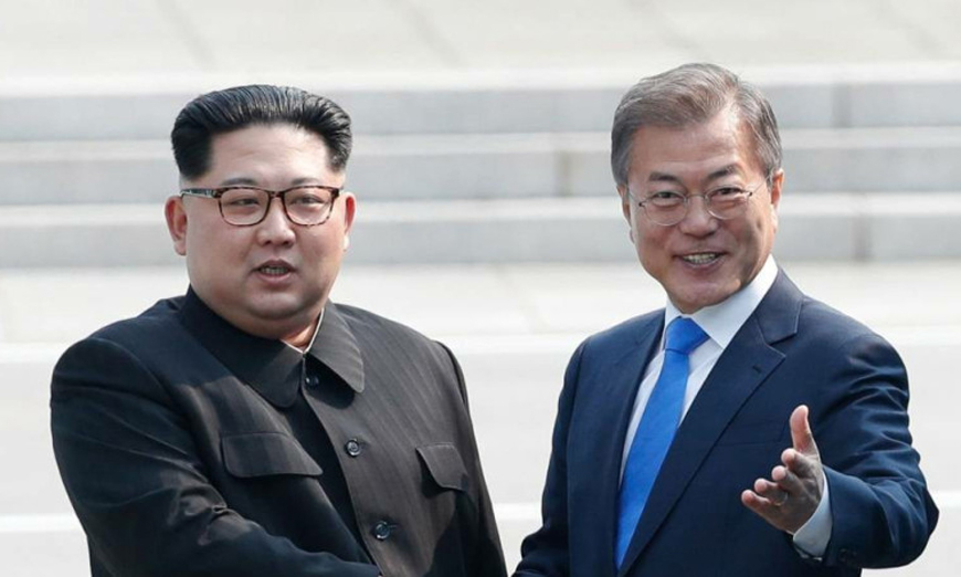 Kim Jong-un y Moon Jae-in prometieron la desnuclearización de la península de Corea