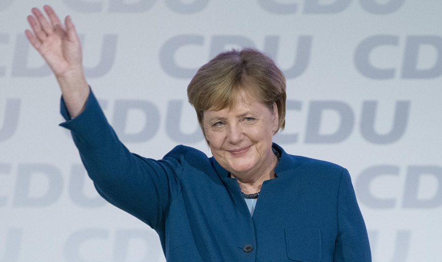Angela Merkel deja la presidencia de su partido tras 18 años