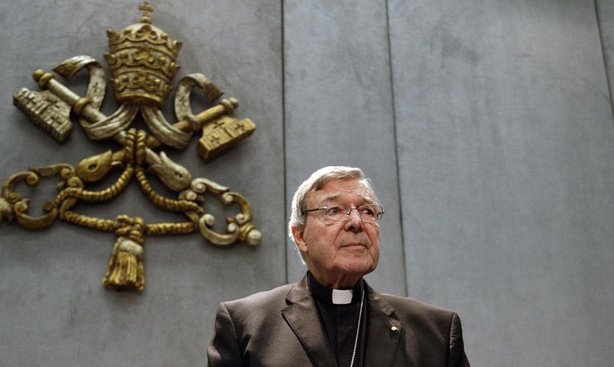 Declaran culpable de abuso sexual al cardenal George Pell, número 3 del Vaticano