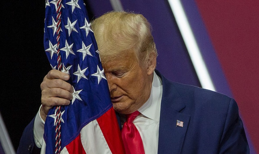 Twitter, Facebook e Instagram suspendieron las cuentas de Trump
