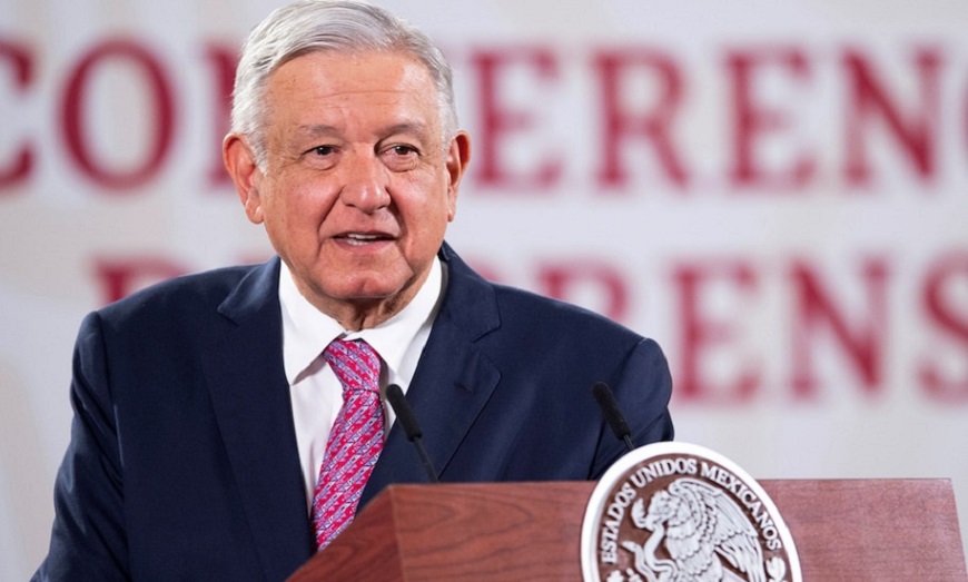 En su primer viaje como presidente, López Obrador se reúne con Trump