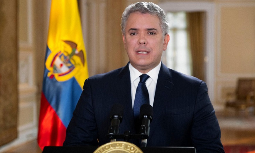 La Justicia colombiana detiene a Álvaro Uribe y el presidente Duque sale en su defensa