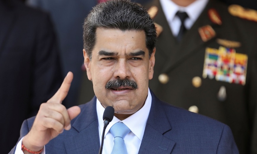 Maduro indulta a un centenar de presos políticos