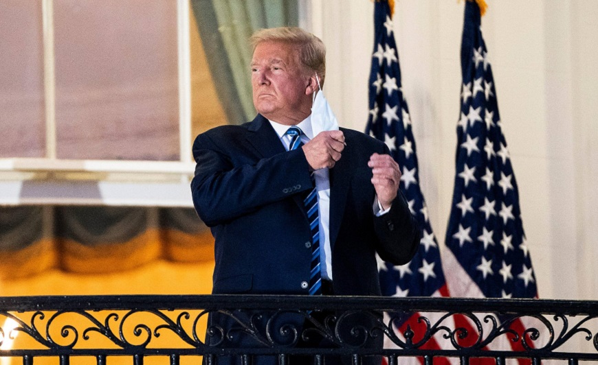 Trump vuelve a la Casa Blanca y minimiza el peligro del virus
