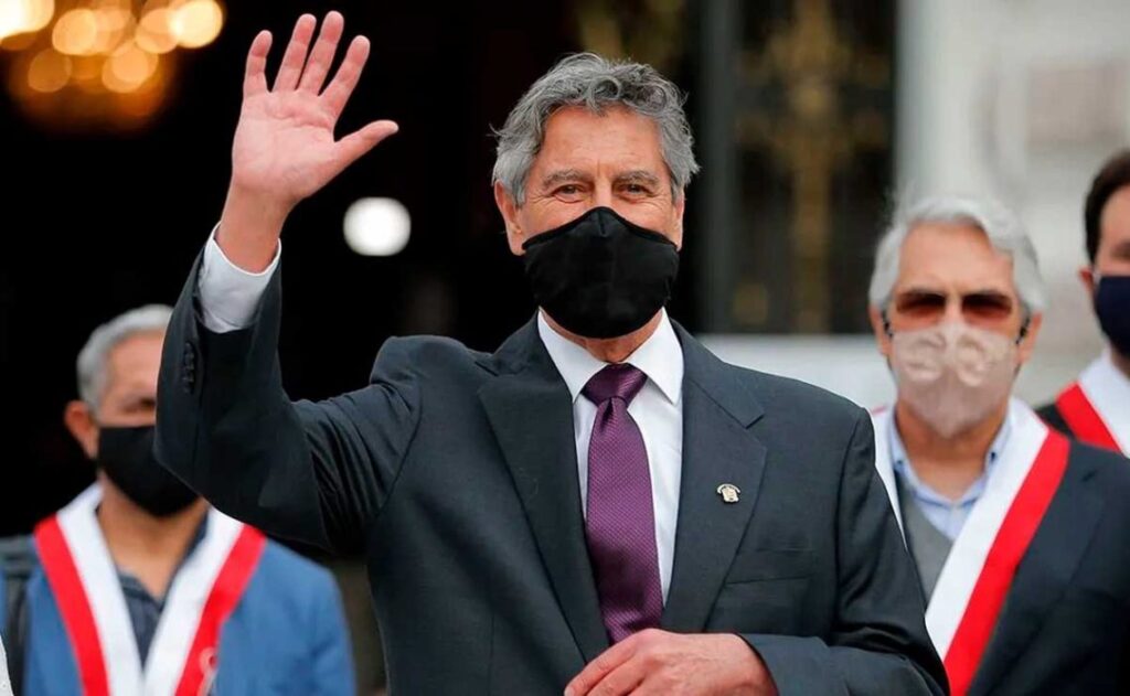Tras las protestas, Francisco Sagasti asumió como nuevo presidente de Perú