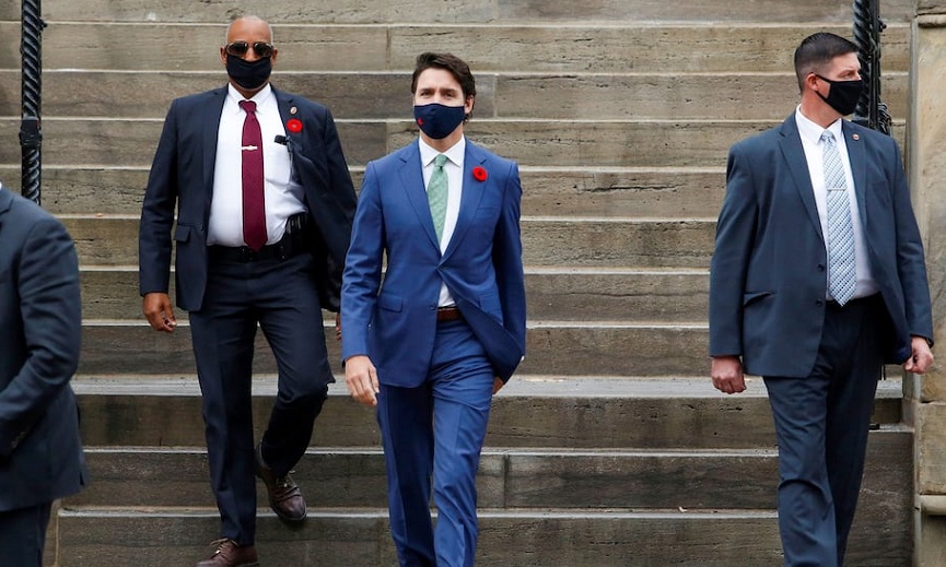 Vuelven a subir los contagios de COVID en Canadá y Trudeau apuntó a los gobiernos provinciales