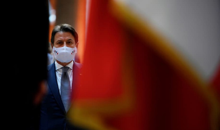 En una jugada estratégica, Giuseppe Conte dimite como primer ministro de Italia