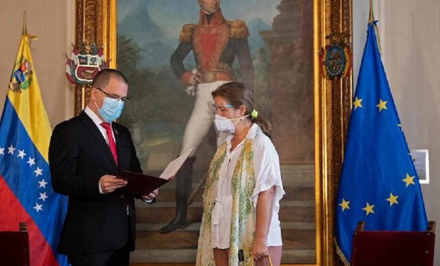 Maduro expulsa a la embajadora de la UE en Venezuela