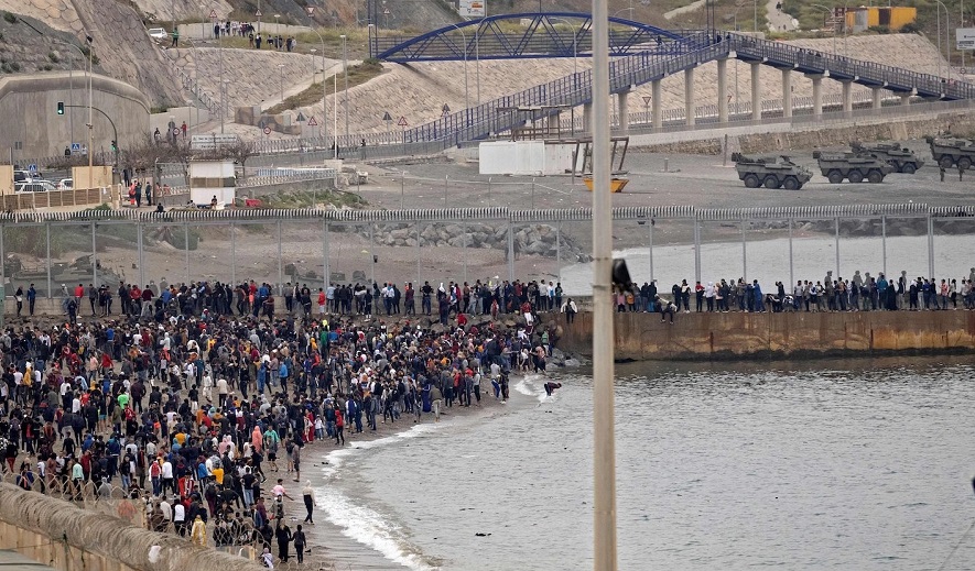 Escala la tensión entre Marruecos y España por la crisis migratoria en Ceuta