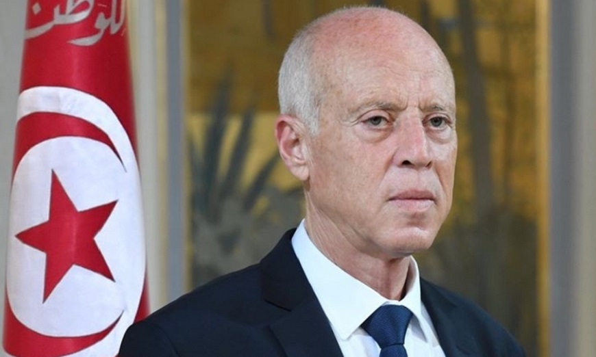 El presidente de Túnez acusado de un autogolpe al asumir plenos poderes