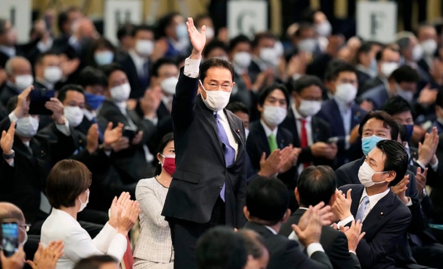 Japón: Fumio Kishida se encamina a ser el nuevo Primer Ministro