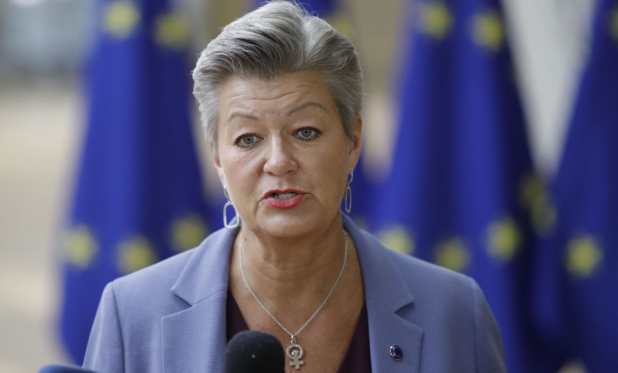 La UE concentra sus esfuerzos en los países vecinos de Afganistán para evitar una crisis humanitaria