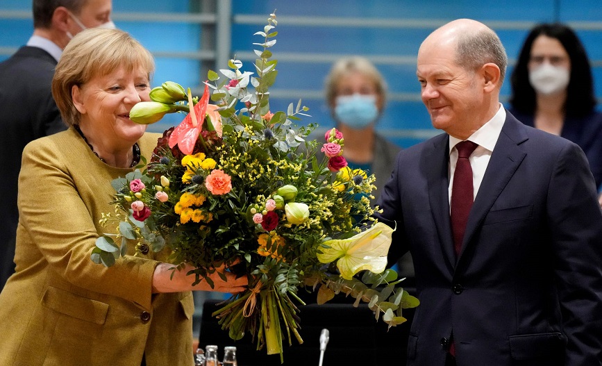 Con el apoyo de los verdes y los liberales, Scholz asumirá como canciller de Alemania en diciembre
