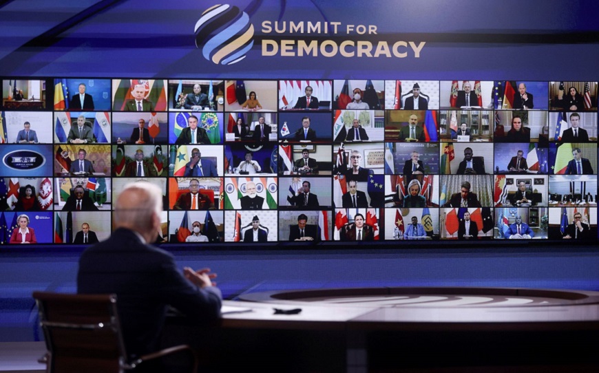 Estados Unidos insta a la comunidad internacional a defender la democracia