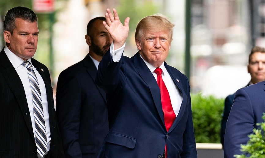 Trump logró validar la revocación del status legal de migrantes