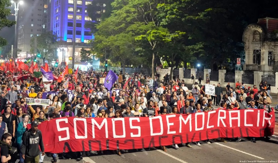 Brasil reacciona contra el golpe antidemocrático de los bolsonaristas