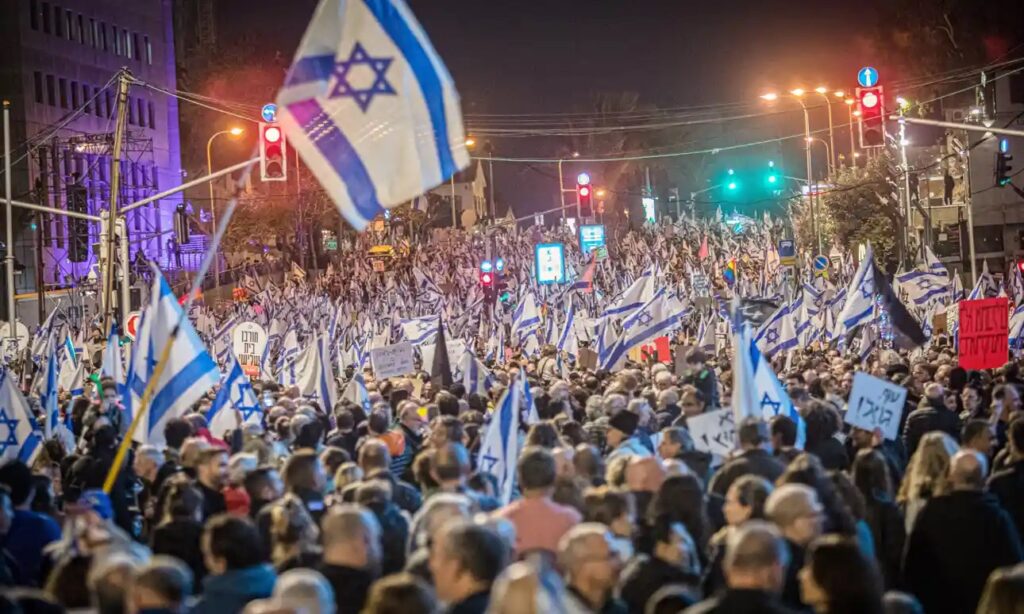 Israel se levanta contra el gobierno de extrema derecha
