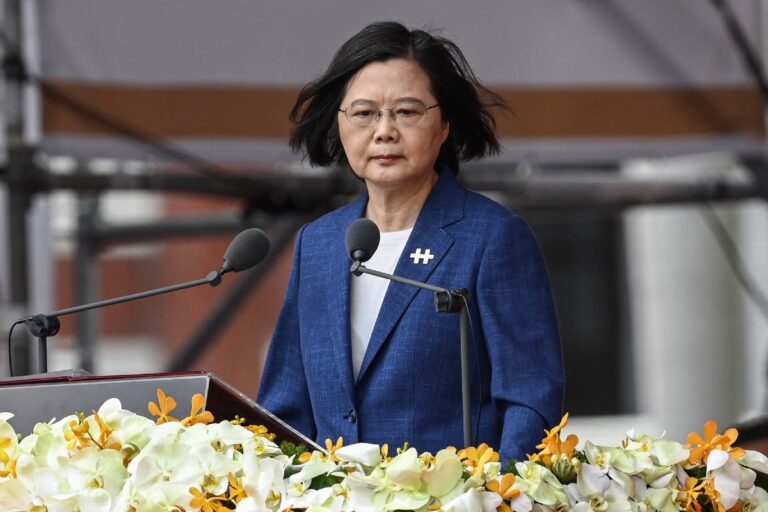 China amenaza a EE.UU. por la visita de la presidenta de Taiwán