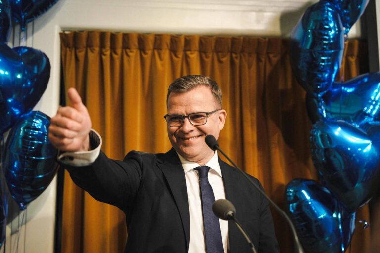 El derechista Orpo gobernará Finlandia