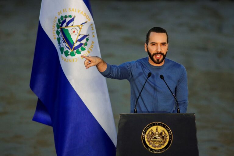 Bukele libera a 7.000 personas detenidas