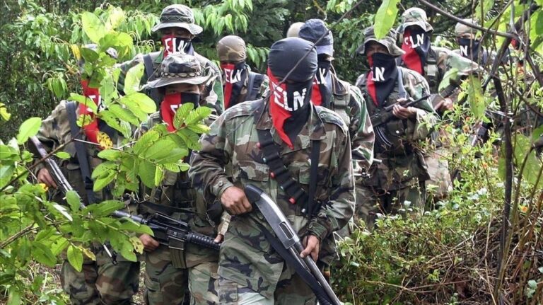 Colombia: Continúan las negociaciones con el ELN
