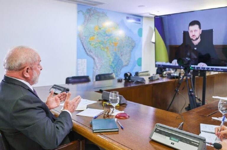 Para Zelenski, Lula coincide con «las narrativas» de Putin