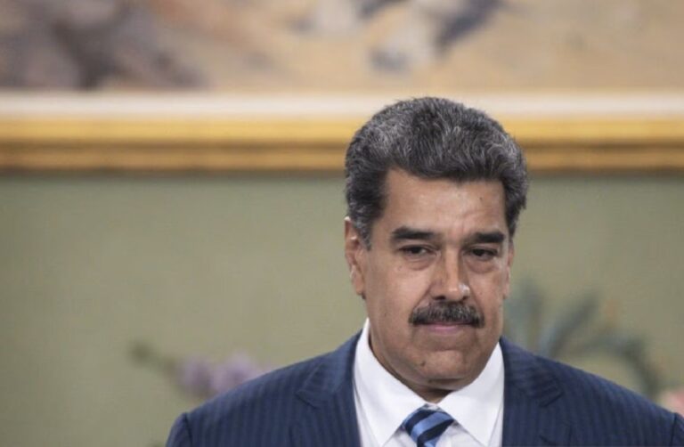Maduro, de gira por China