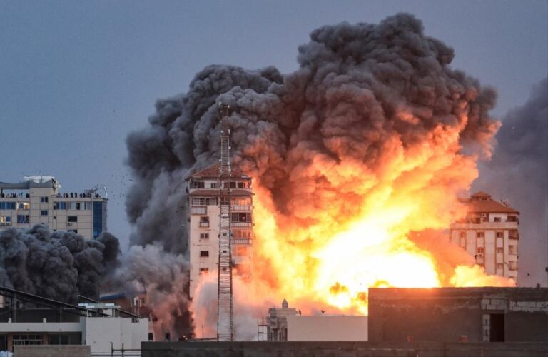Israel continúa bombardeando Gaza