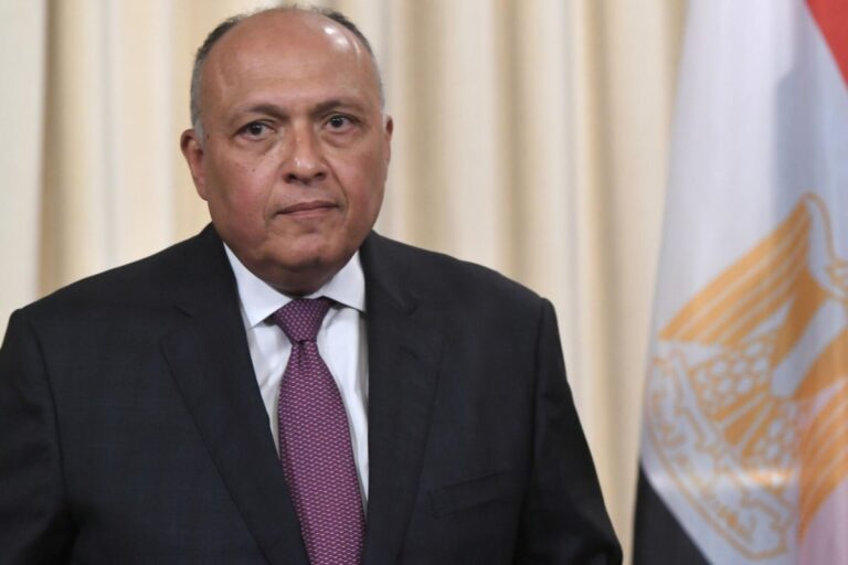 Egipto acusa a Israel de impedir que llegue ayuda a Gaza