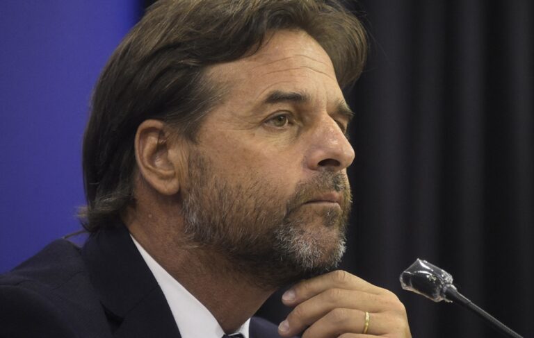 Lacalle Pou introduce cambios en su gabinete