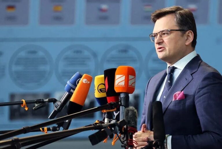Estonia, Letonia y Lituania construirán barrera de protección contra Rusia