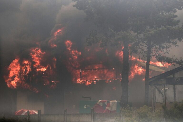 Chile: Más de 110 muertos por voraces incendios