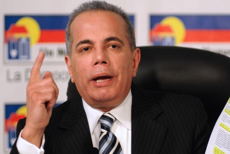 Manuel Rosales será el opositor que enfrente a Maduro
