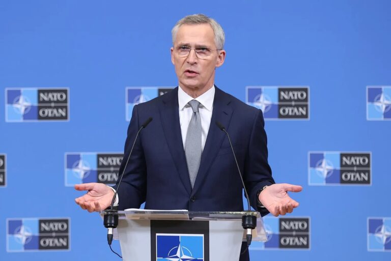 Jefe de la OTAN: Sería «un grave error» dejar que Putin gane en Ucrania
