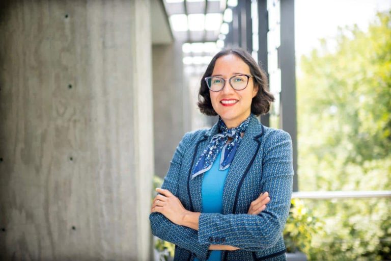 Azul Aguiar: «En México vemos una sociedad dividida, polarizada»