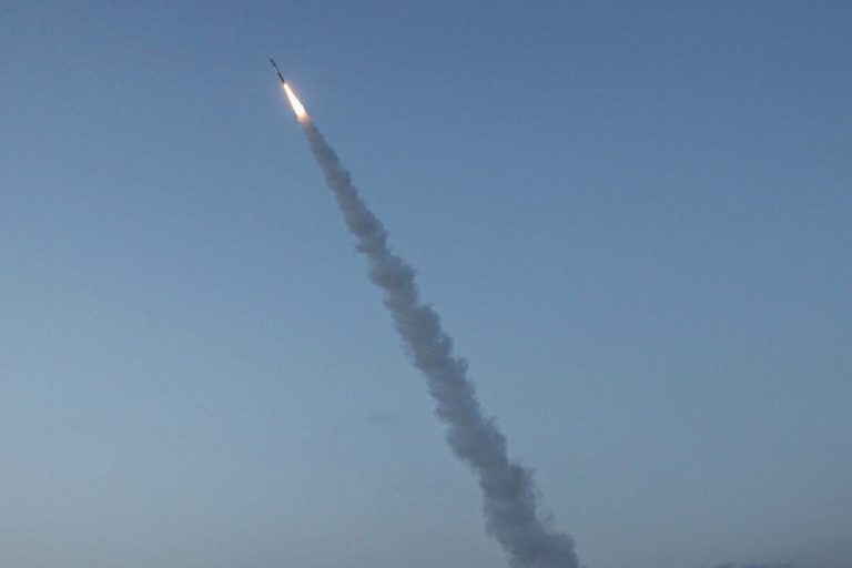 Hamas disparó misiles contra Tel Aviv