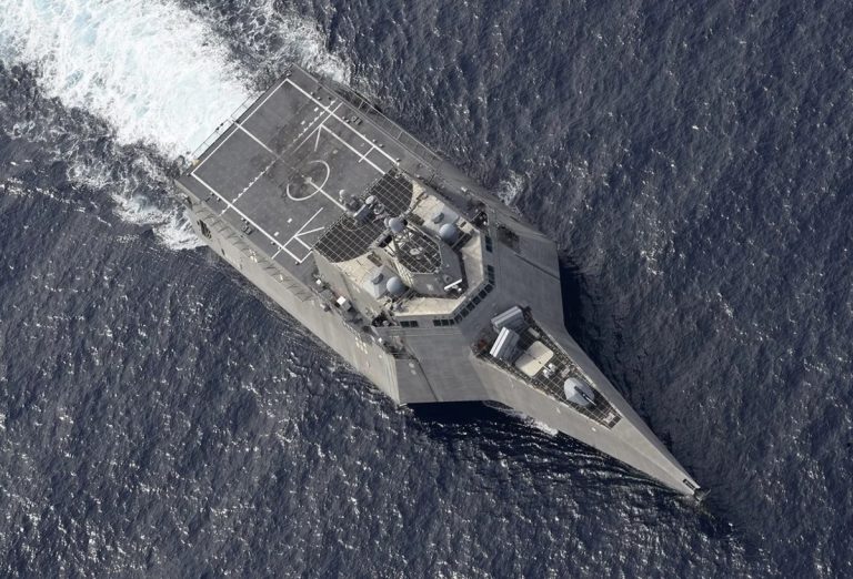 China podría desplegar minas submarinas para bloquear a Taiwán