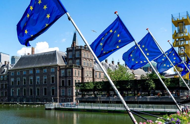 Ucrania y Moldavia iniciaron el proceso para sumarse a la UE