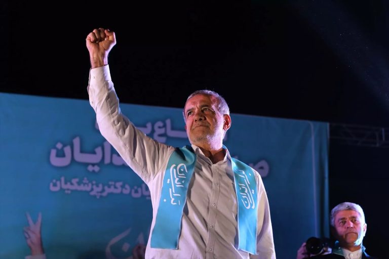 Irán eligió a un presidente reformista