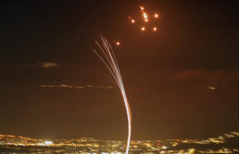 Hezbolá atacó Israel con misiles