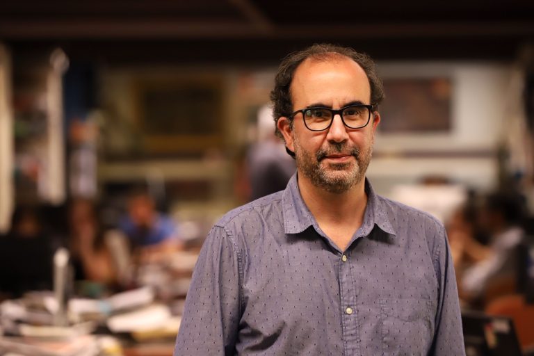 Andrés Danza: «En Uruguay, los dos candidatos son grandes dialoguistas»