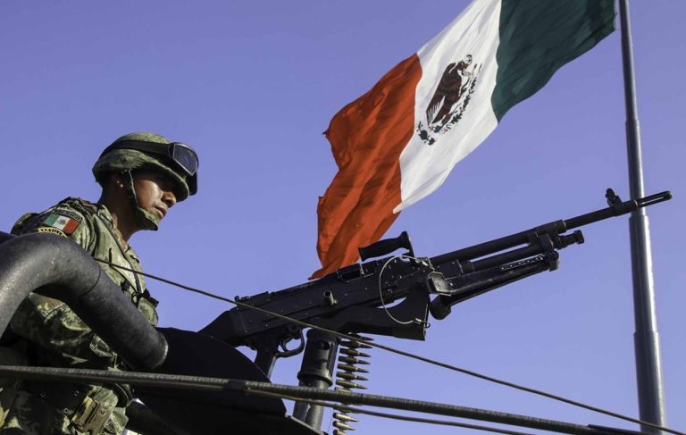 México: Al menos 19 muertos en enfrentamiento entre el Ejército y narcos