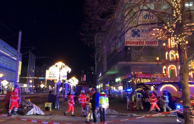 Atentado deja al menos dos muertos y más de 60 heridos en Alemania