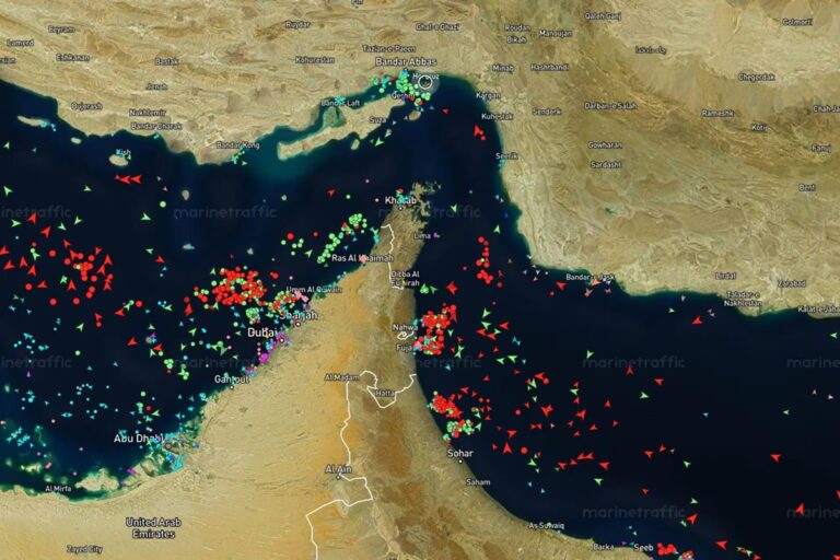 Con Ormuz, Irán complica el final de la guerra